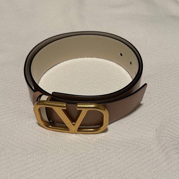 Valentino Garavani V-Logo Cream and Gold Belt size 85 (Small) - Picture 3 of 10